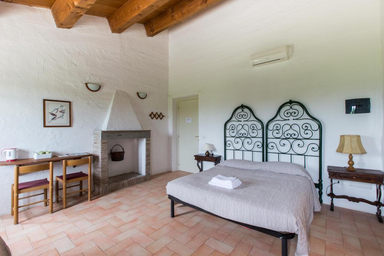 Agriturismo La Lenticchia Фратта-Терме Екстер'єр фото